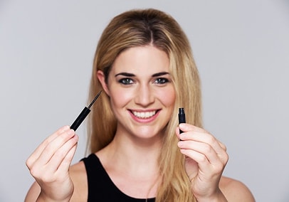 Easy Halloween ideas with just eyeliner <p style="text-align: center;"><span style="font-size:22px; line-height:0.9"><strong>Easy Halloween ideas with just eyeliner</strong></span></p>