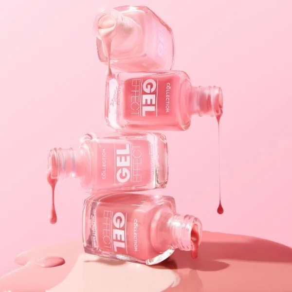 Collection Spotlight Shine Gel Effect Nail Polish 23 Pearl Glow