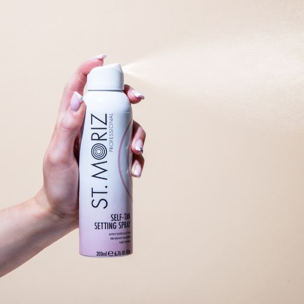 St Moriz Professional Self - Tan Setting Spray Fast 200ml