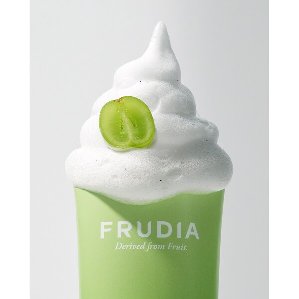 Frudia Green Grape Pore Control Scrub Cleansing Foam 145ml