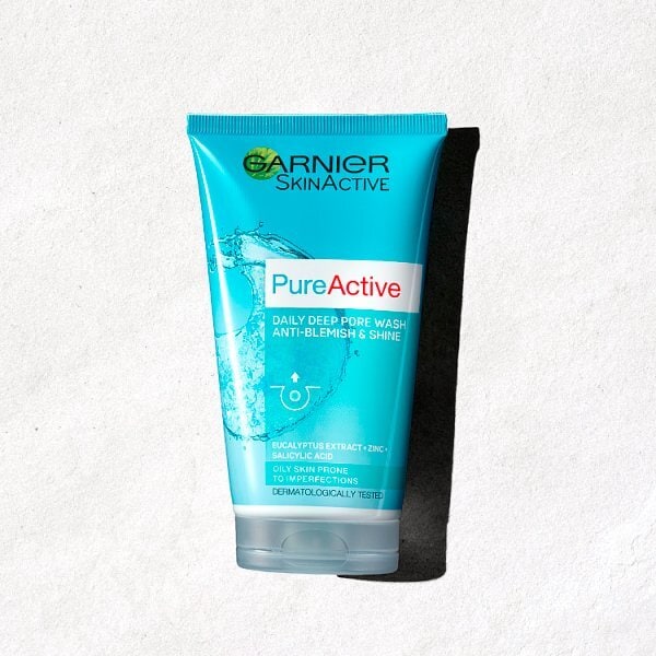 Pure Active Anti Blackhead Face Wash 150ml
