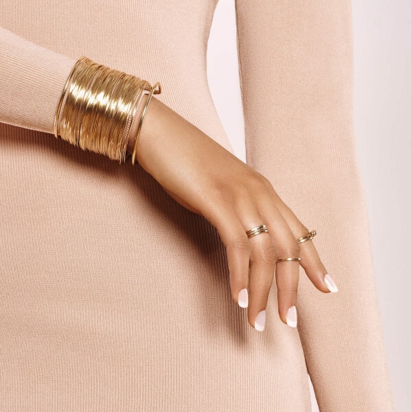 Kiss Salon Acrylic Nude Fake Nail Kit - Breathtaking