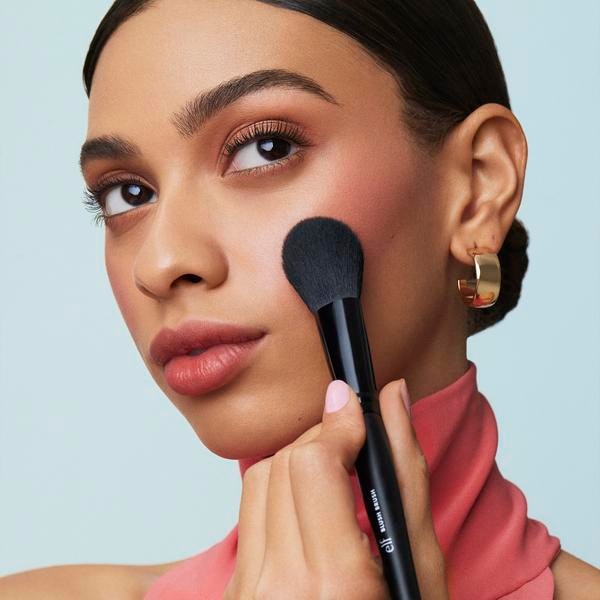 e.l.f. Halo Glow Contour Beauty Wand Tan/Deep