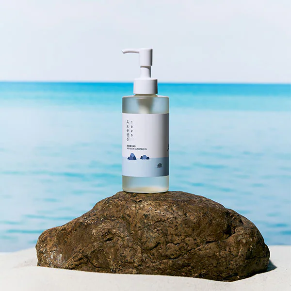 RoundLab 1025 Dokdo Cleansing Oil 200ml