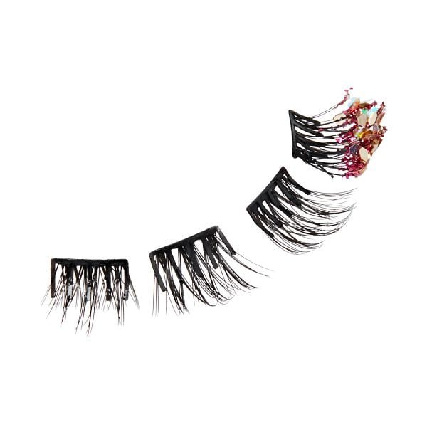 Wicked x Kiss Falscara Cluster Lashes - Friends Till The End