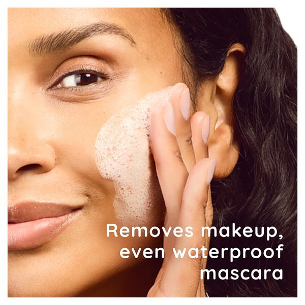 Aveeno Face Foaming Make Up Removing Cleanser 200ml