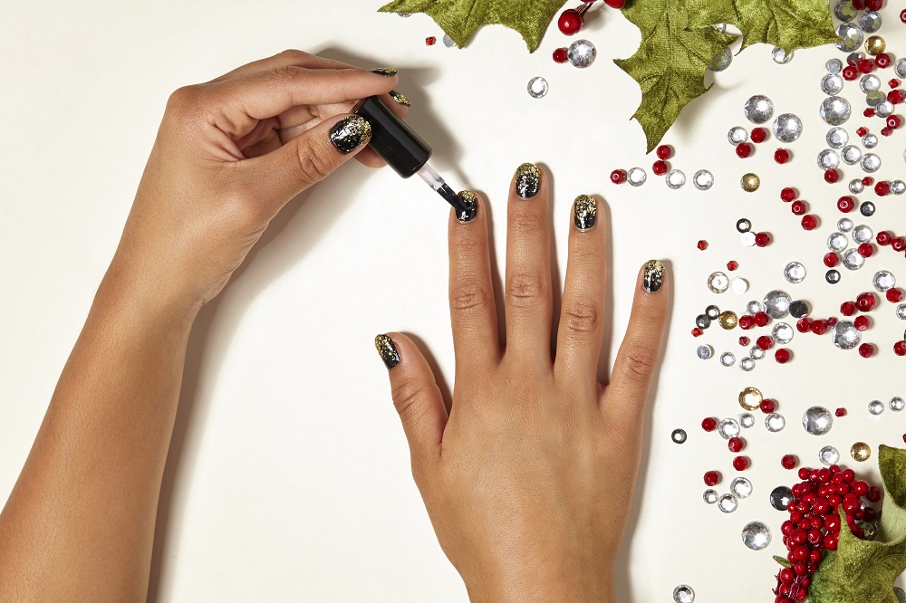 Ombre Glitter Nails 7 - Top Coat