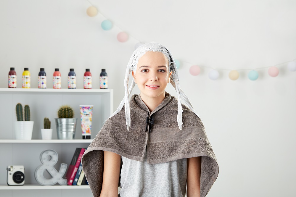how to bleach hair at home
