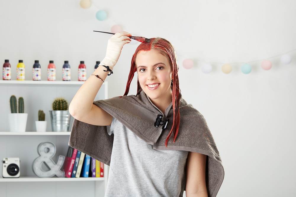 whole-head-pastel-red-pick&mix-tutorial