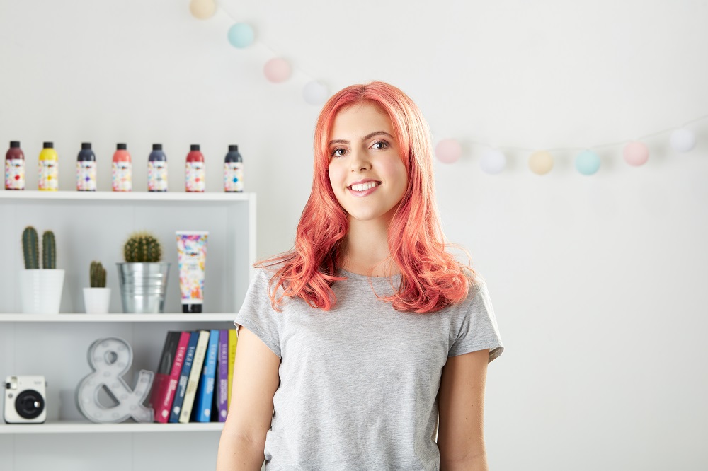 whole-head-pastel-red-pick&mix-tutorial