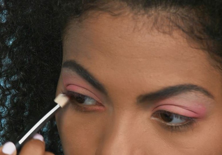 Blend Eyeshadow Colour