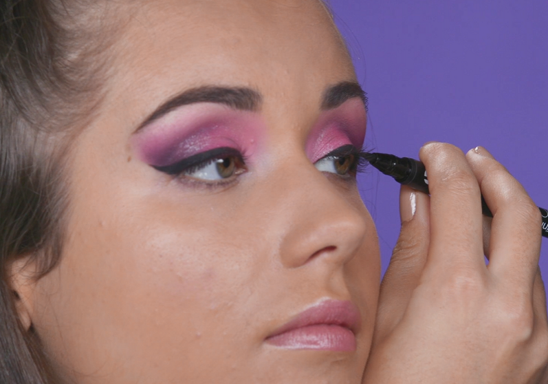 Colour block eye makeup step 6