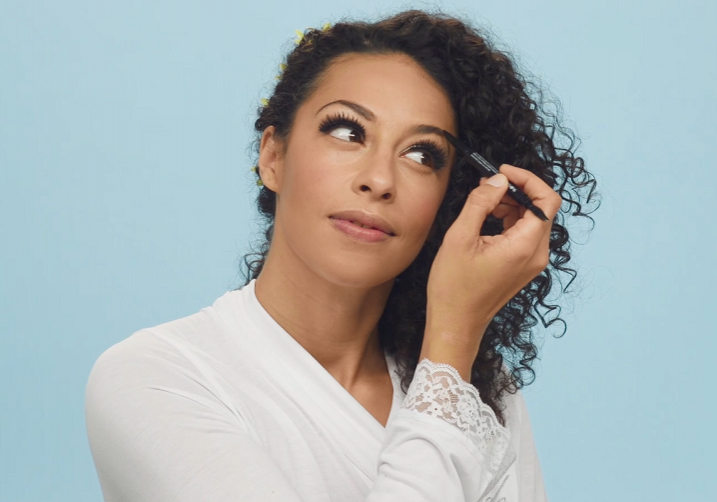 Glamorous bridal makeup step 6