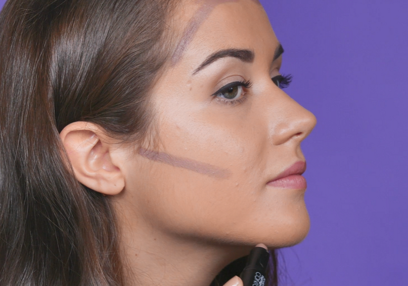 Woman with dark contour on face