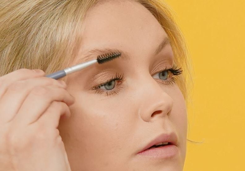 Makeup for Golden Blonde Hair