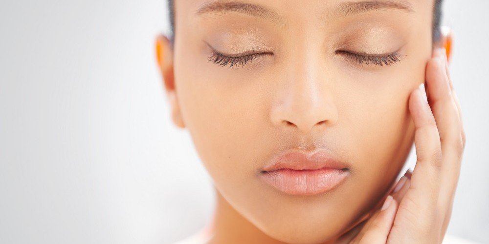 Non-invasive skin treatments
