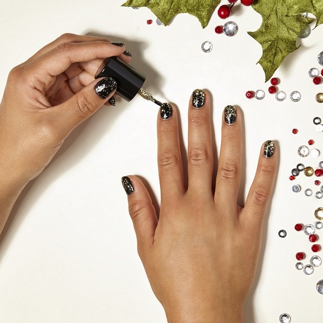 Ombre Glitter Nails 5 - Build the Layers