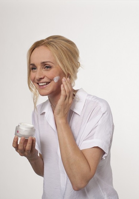 B. Skincare Phase 3