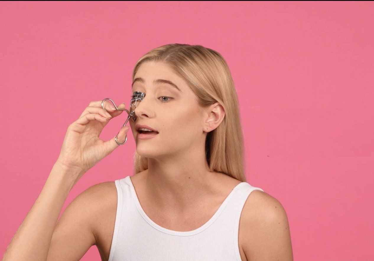 eyelash curlers 1